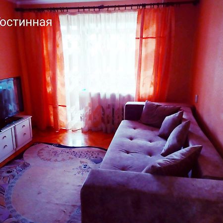 Апартаменты На Октябрьской 105 Бобруйск Экстерьер фото